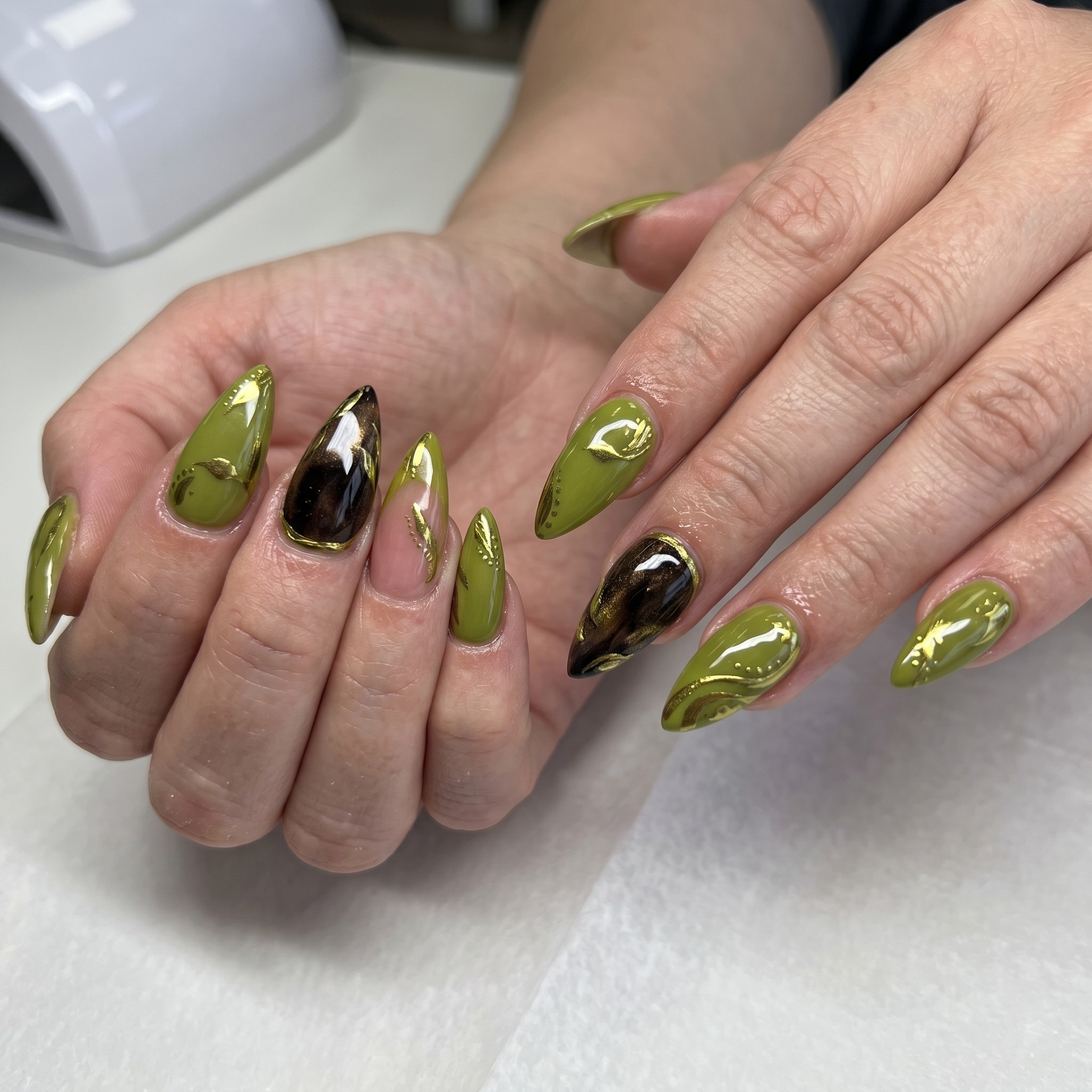 Trending Nail Art Designs_May 2026